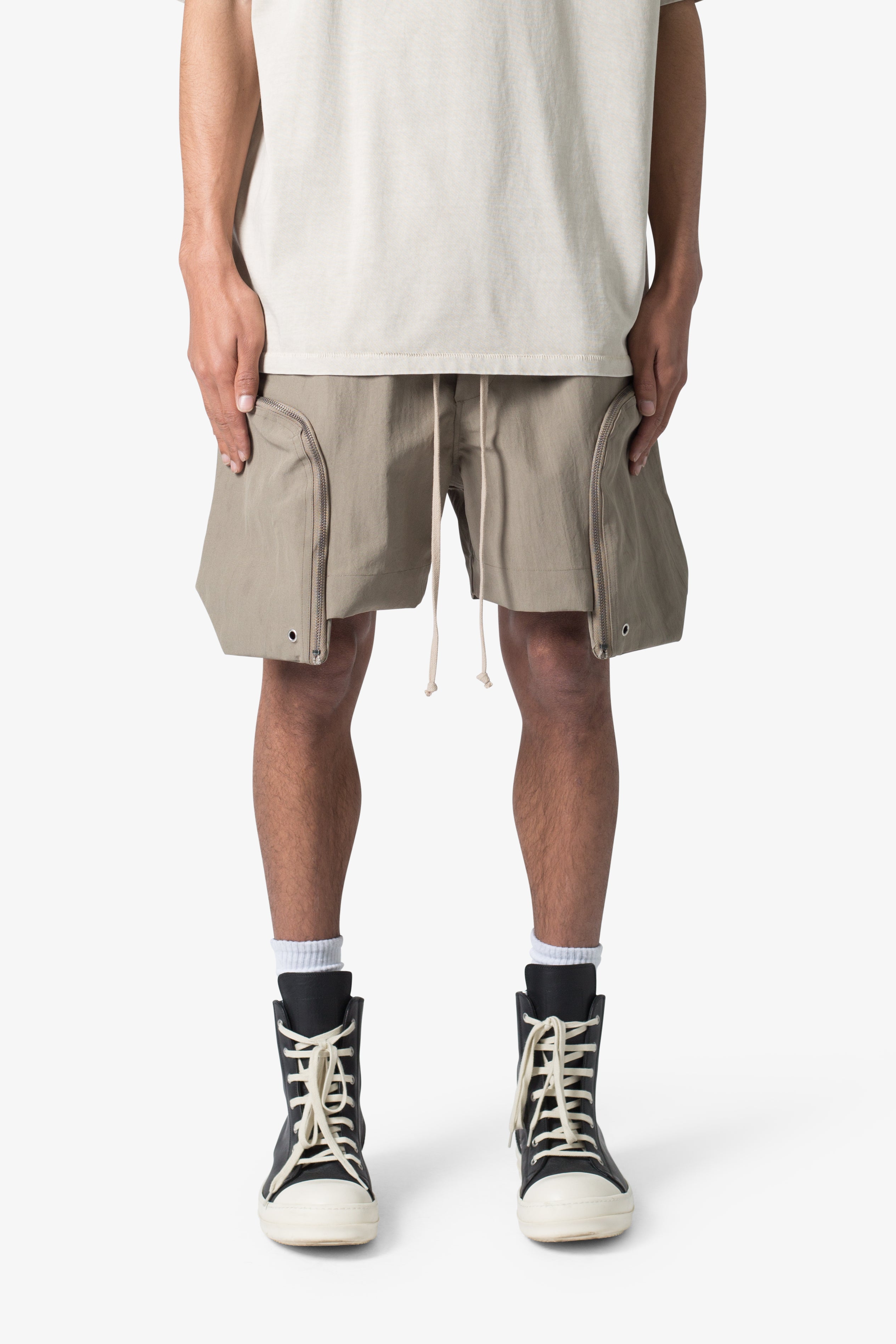 Front Pocket Geo Shorts - Olive