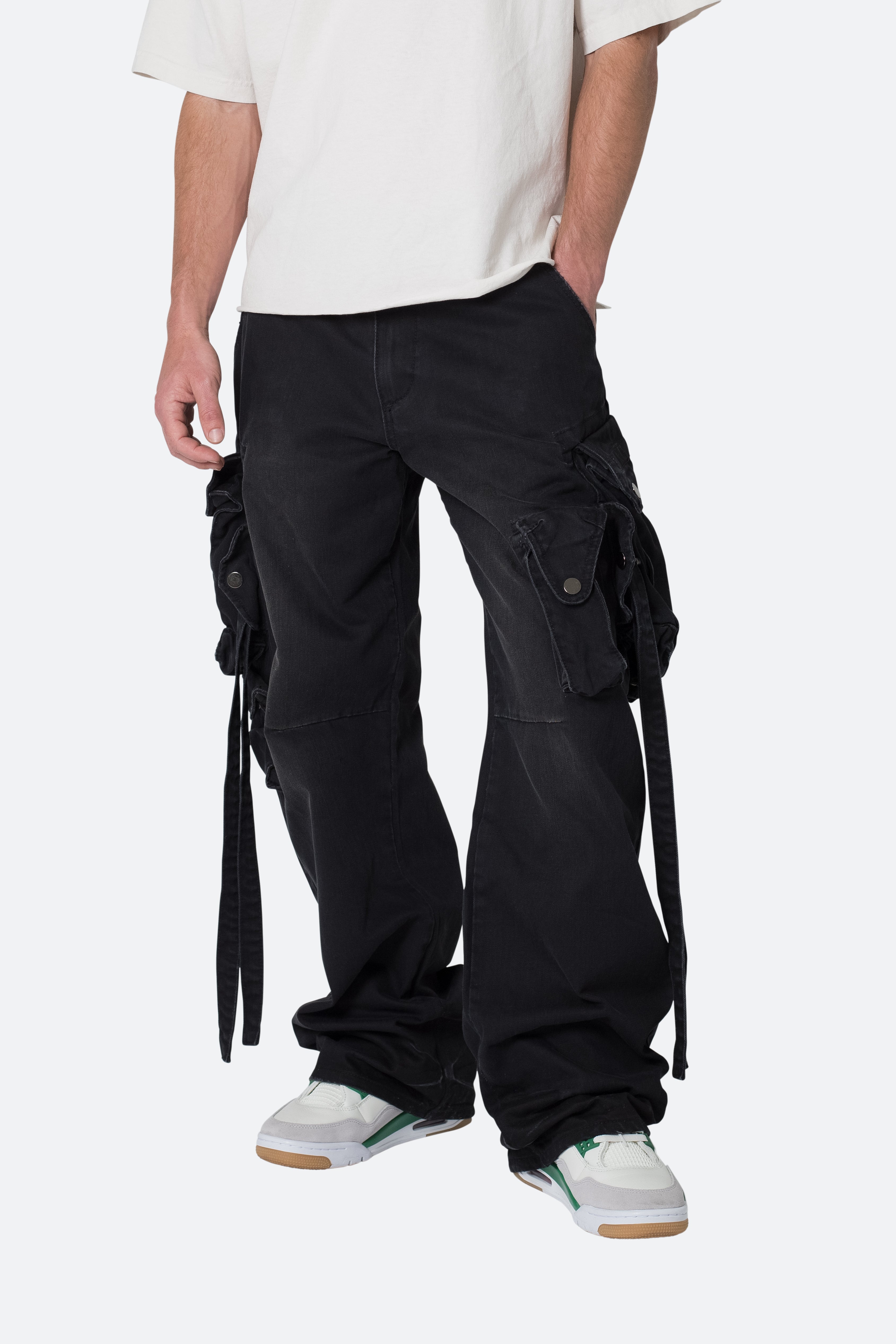 Strapped Multi Cargo Pants - Black