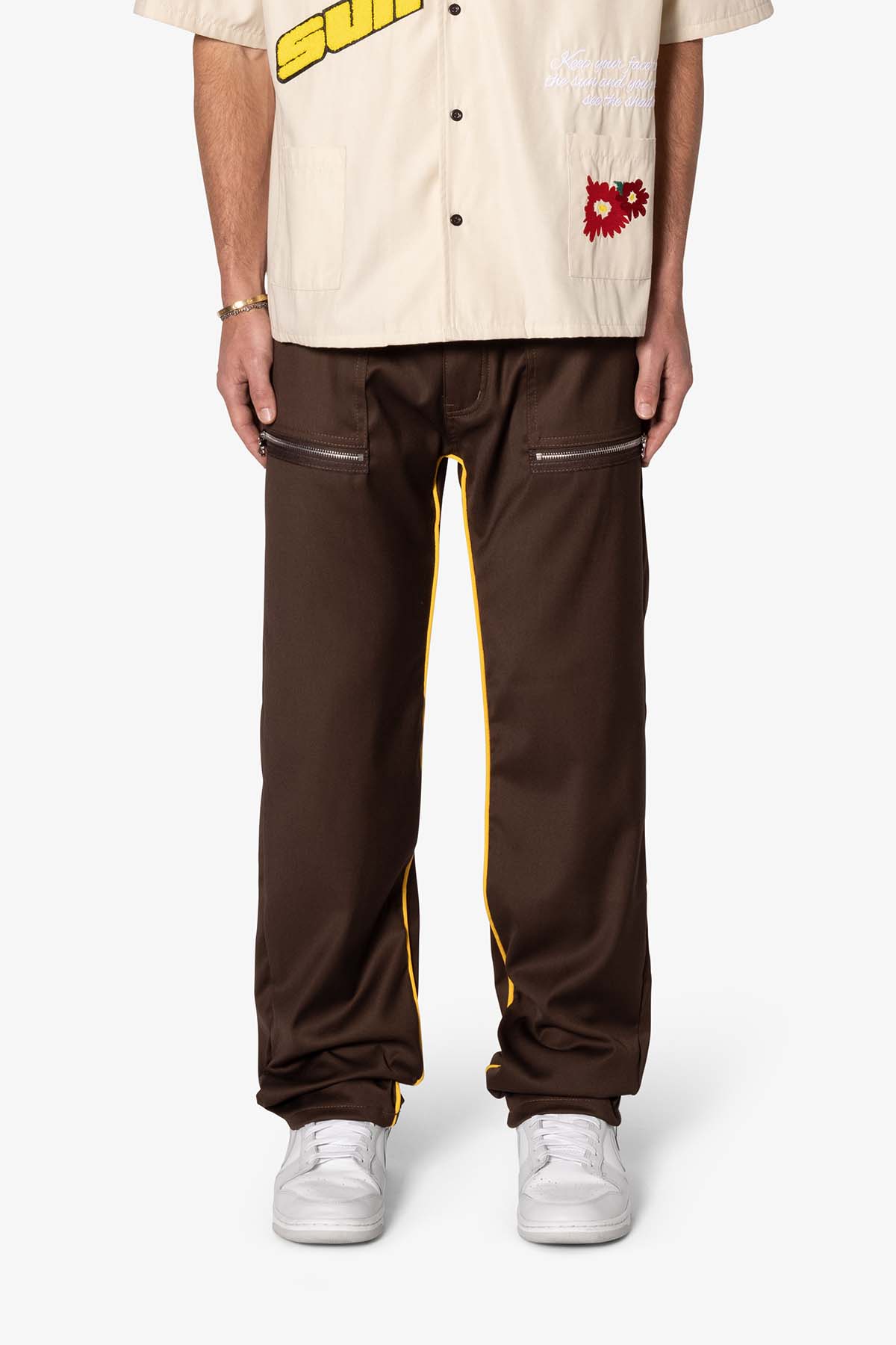 V695 Flit Zip Pants - Brown