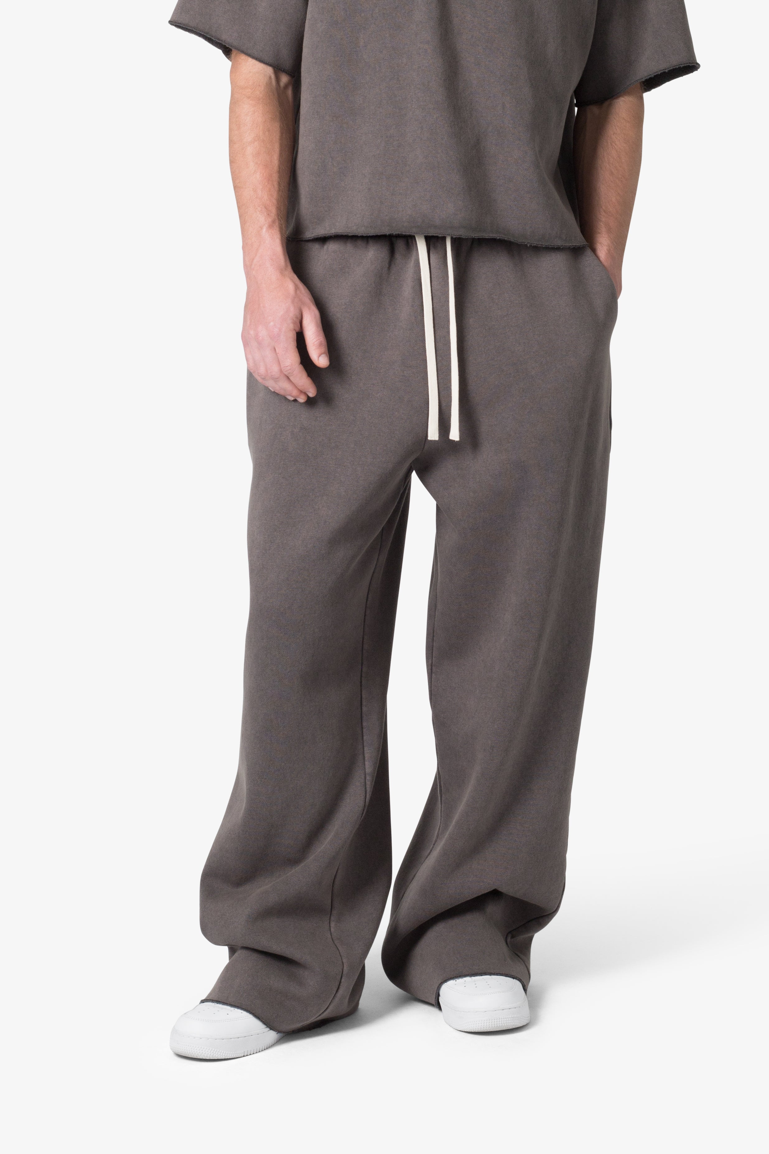 Washed Ultra Baggy Sweatpants - Washed Black